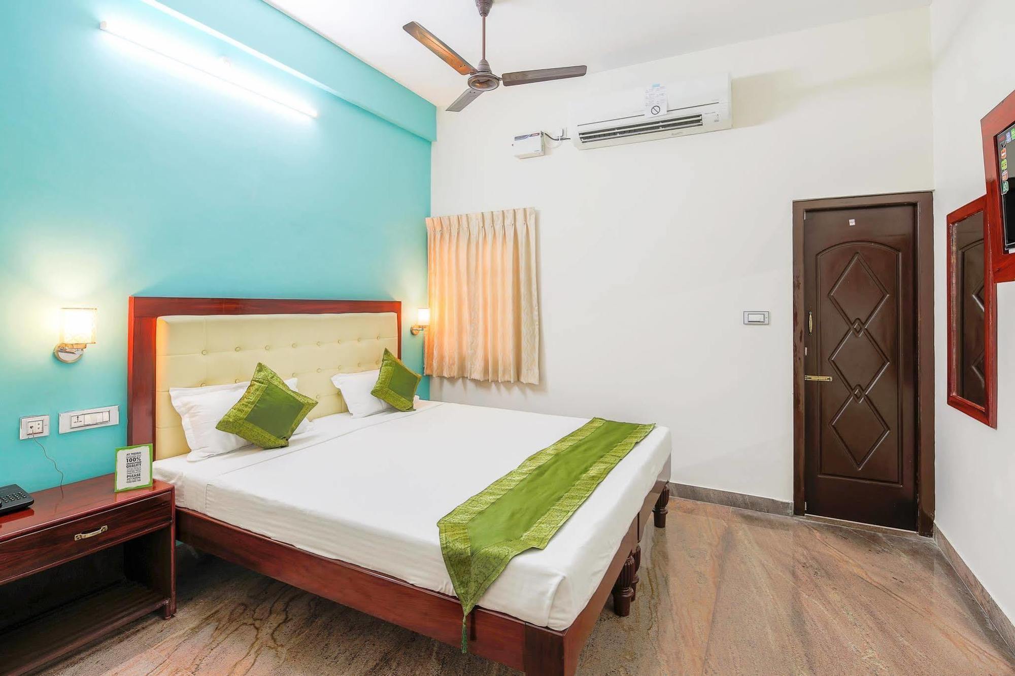 Treebo Grace Inn, 3 Min Walk From Promenade Beach Pondicherry Bagian luar foto